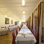 Real Colegiata San Isidoro Hotel 3*