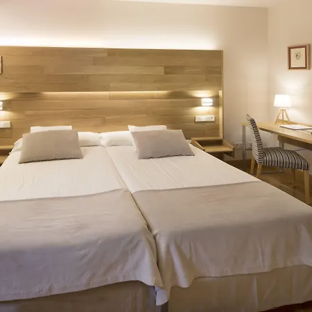 호텔 레알 콜레히아타 산 이시도로 레온