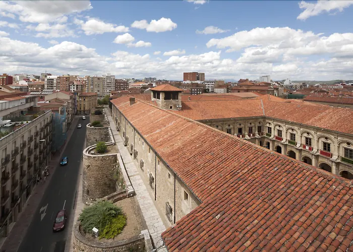 Real Colegiata San Isidoro 3* León