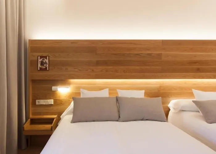 Real Colegiata San Isidoro Hotel